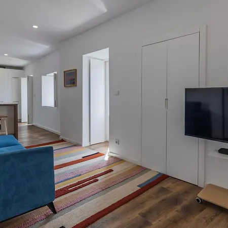 2bdr Comfy In Graça By Lovelystay Appartement Lisboa