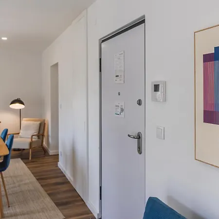 2bdr Comfy In Graça By Lovelystay Appartement