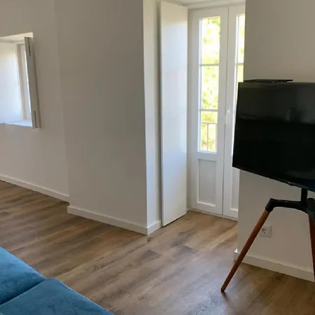 2bdr Comfy In Graca By Lovelystay Apartment