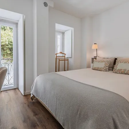 2bdr Comfy In Graca By Lovelystay * Lissabon