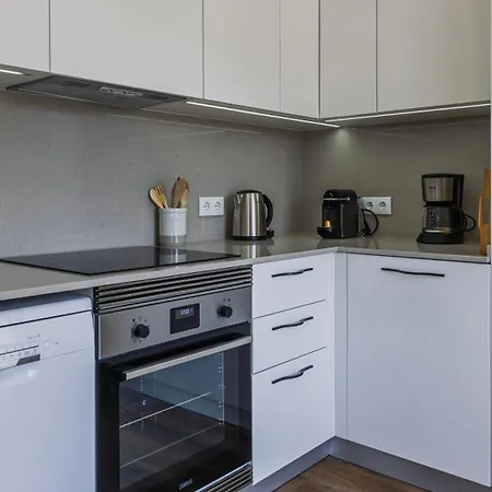 Apartment 2bdr Comfy In Graca By Lovelystay Lissabon